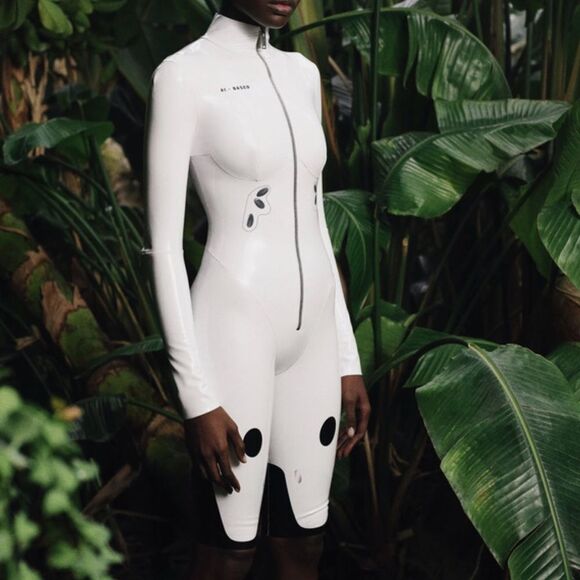 TTSWTRS AI MET A WOMAN Women's White and Black Jumpsuit - Picture 1 of 8